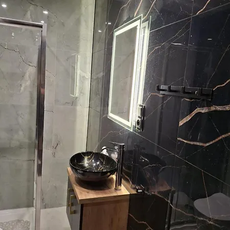 Apartment Pod Czarna Gora *